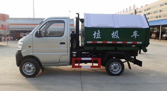 楚勝牌長安汽油機(jī)車廂可卸式垃圾車