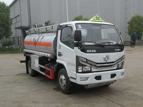 楚勝牌CSC5075GJY6A型加油車(chē)