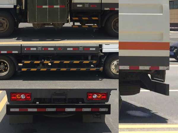 楚勝牌CSC5061GQXJ5型護(hù)欄清洗車(chē)