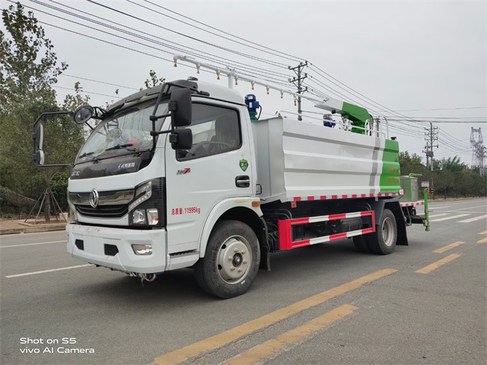 鐵路、光伏電站多功能清洗車(chē)