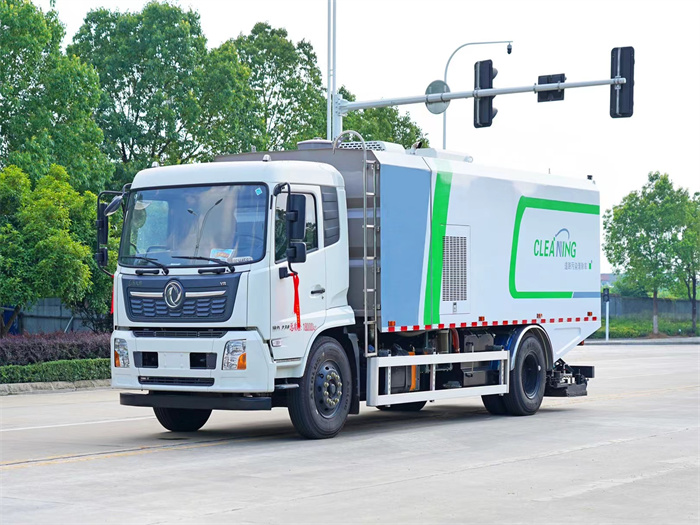 東風(fēng)天錦道路污染清除車(chē)（深度保潔車(chē)）